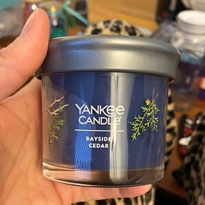 Yankee Candle - Bayside Cedar